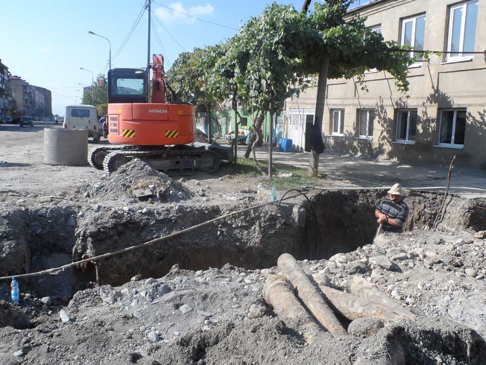 Улицы благоустраиваются