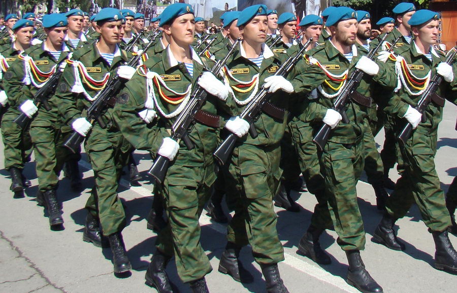 Благодаря самопожертвованию, мужеству и героизму наших солдат,…