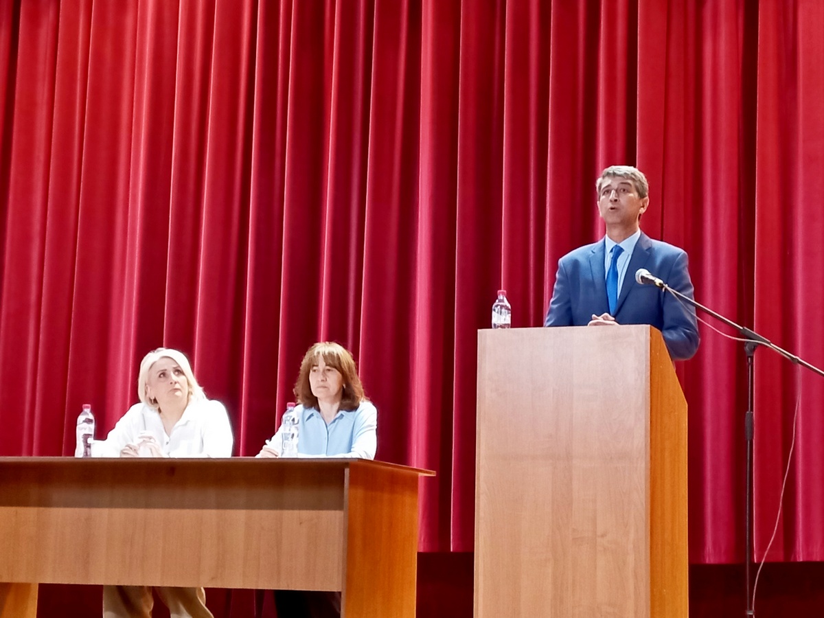 Нужно опираться на собственный потенциал