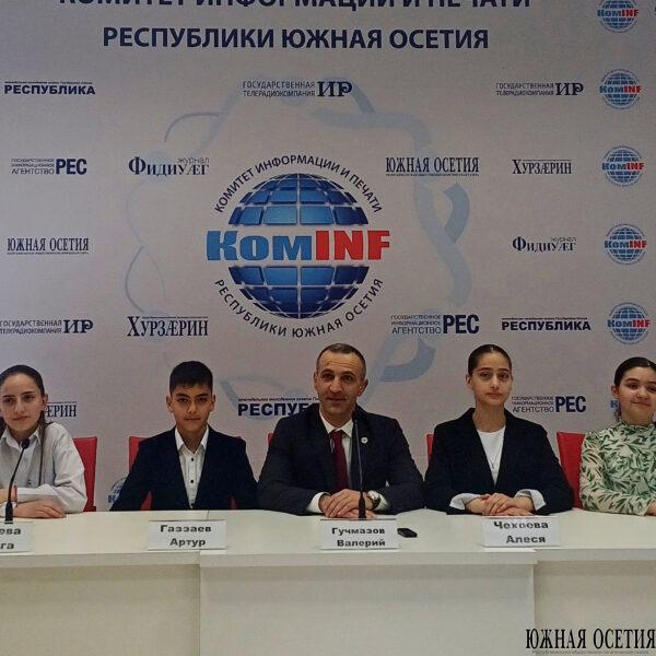 Девять золотых на «зелёных» поясах