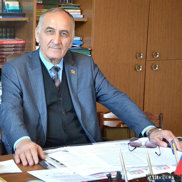 «Искусство слова помогает постигать жизнь»