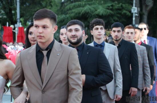 Прощальный вальс и шаг в будущее