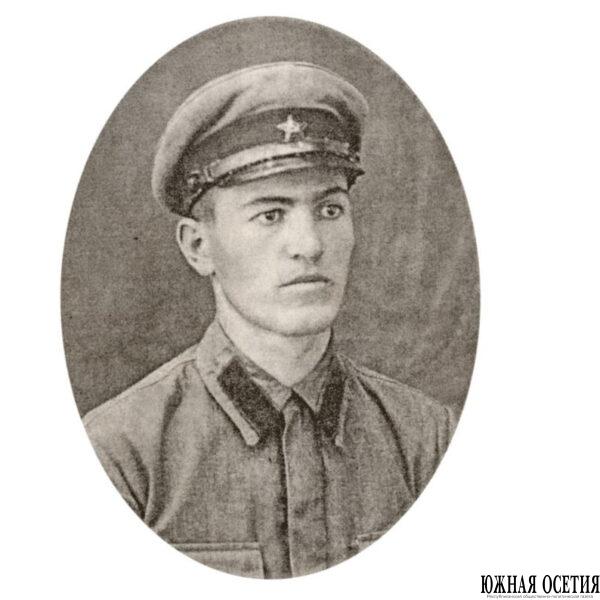 Хазби Калоев – поэт–фронтовик