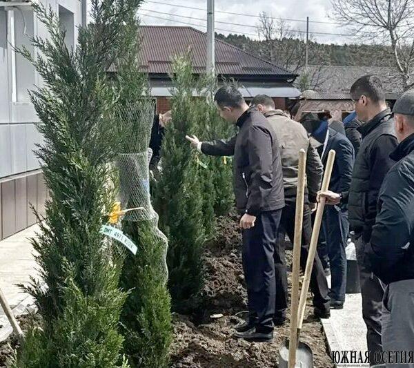 Алан Гаглоев принял участие в акции по…