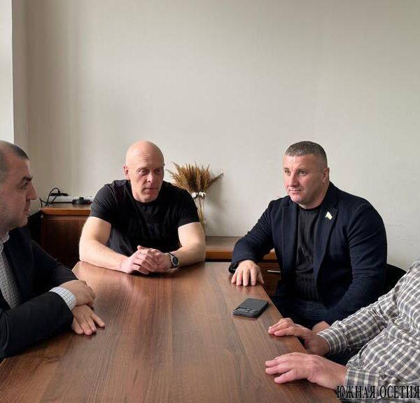 Обсудили проблему транспортных средств