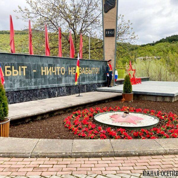 Огонь памяти с Могилы Неизвестного Солдата
