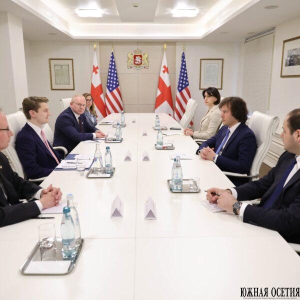 Прозападный курс снова в тренде